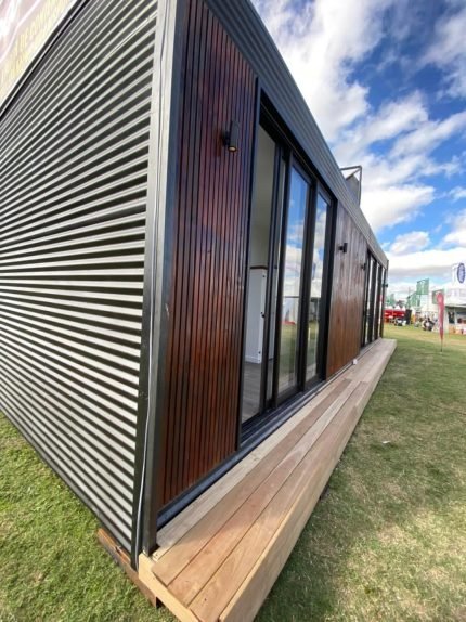 5e8d0341-e36e-41c6-a0e5-95992a413730-1-430x574